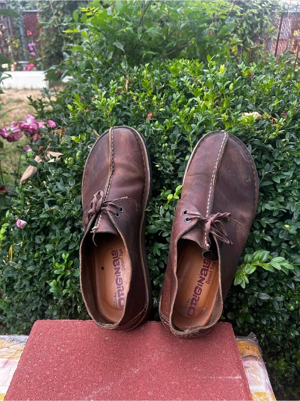 Clark’s Desert Trek Men’s Brown Leather Chukka Boots Size 11.4